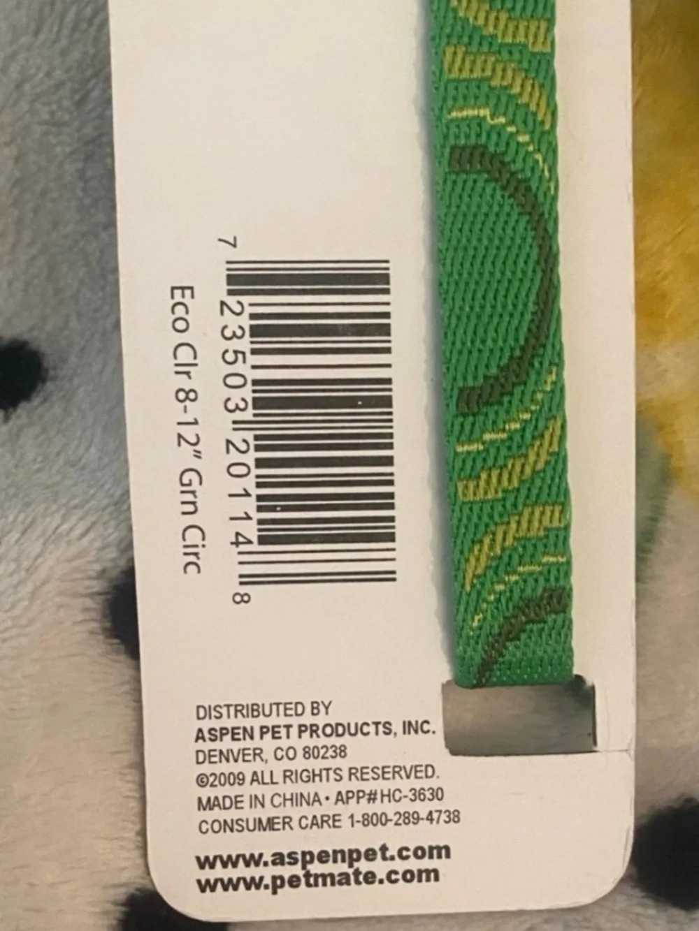 Petmate Eco-Friendly Green Cat Breakaway Collar & Aspen Pet Black Cat Collar